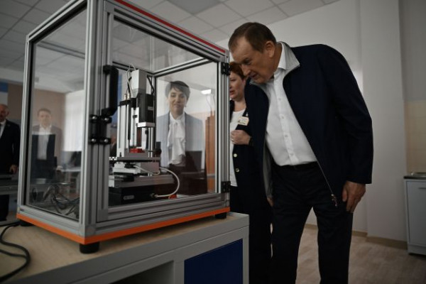 В Новоселье открыли две новые школы