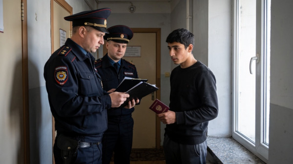 В Новосибирске убийца расстрелял отца троих детей и скрылся