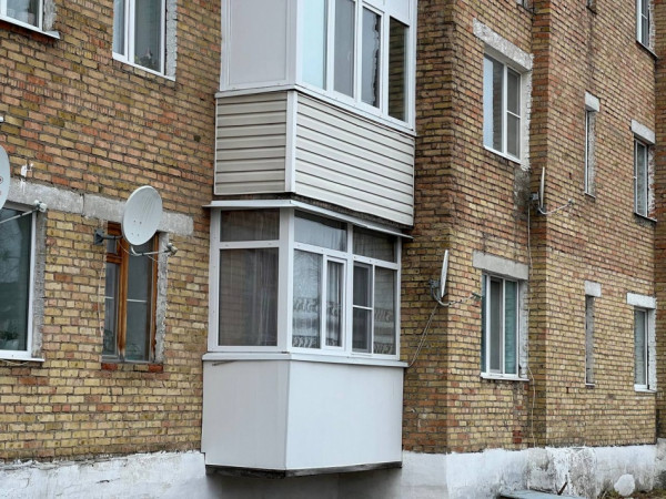 Зимой пластиковые окна перестали быть ловушкой для сквозняков в квартирах