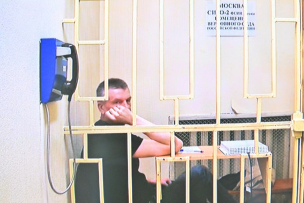Суд отправил бывшего главного кадровика Минобороны в колонию на 12 лет Суд отправил бывшего главного кадровика Минобороны в колонию на 12 лет