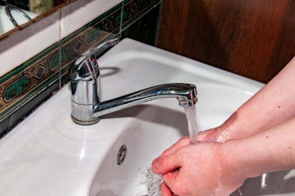 Более 20 домов в Мурино без воды из-за аварии