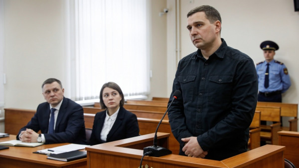 В Петербурге суд рассмотрит дело о перевозке рекордной партии черной икры