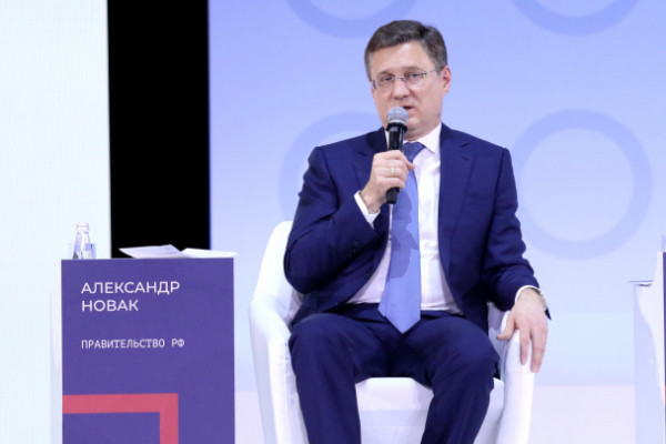 "Сколько захотят наши партнеры". Новак рассказал про экспорт дизеля "Сколько захотят наши партнеры". Новак рассказал про экспорт дизеля