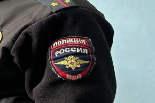 Гостья из Шпаньково в Петербурге распорядилась деньгами пенсионерки почти втрое старше Гостья из Шпаньково в Петербурге распорядилась деньгами пенсионерки почти втрое старше