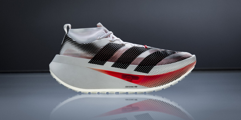 Обувь с «коробкой передач»: Adidas показала кроссовки, жёсткость которых можно менять на ходу